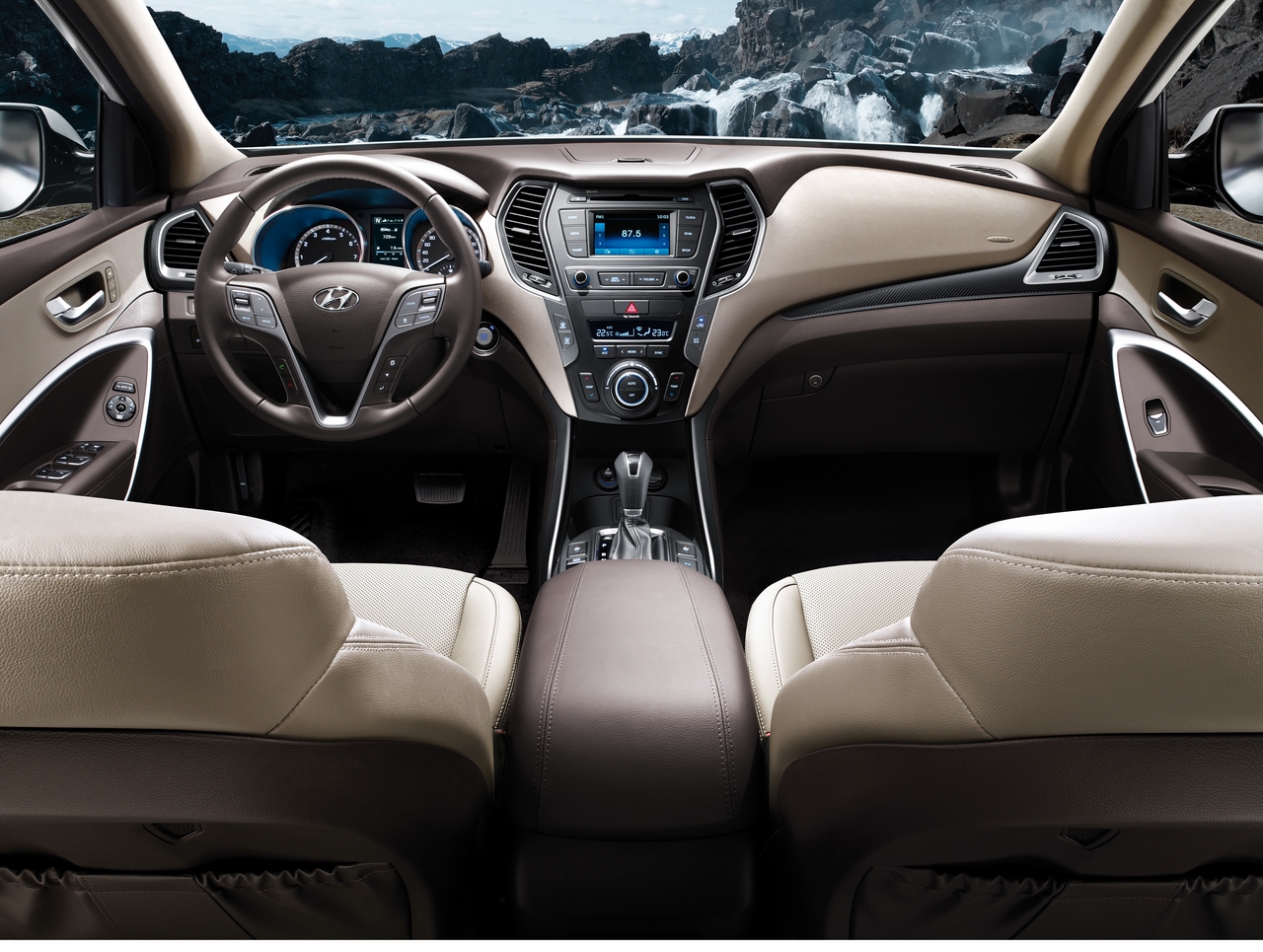 Santafe 2.4 xăng tiêu chuẩn nội thất 1