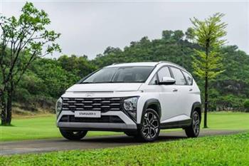 So kè Hyundai Stargazer X và Toyota Veloz Cross: MPV nào trội hơn?