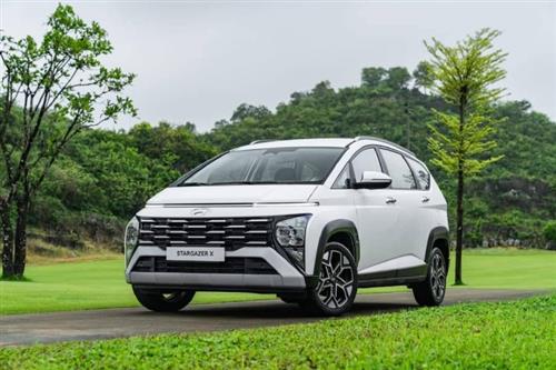 So kè Hyundai Stargazer X và Toyota Veloz Cross: MPV nào trội hơn?