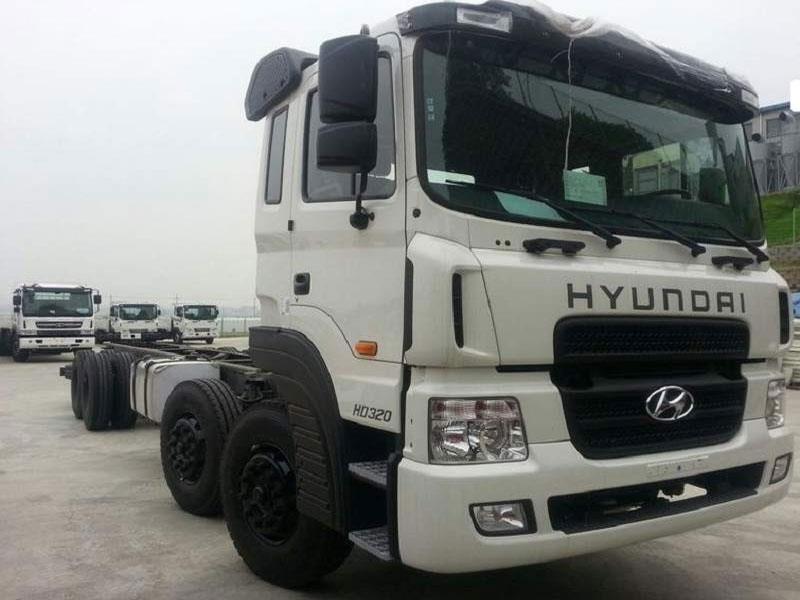 Hyundai HD320