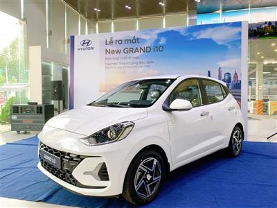 Hyundai Grand i10 1.2 AT 2024